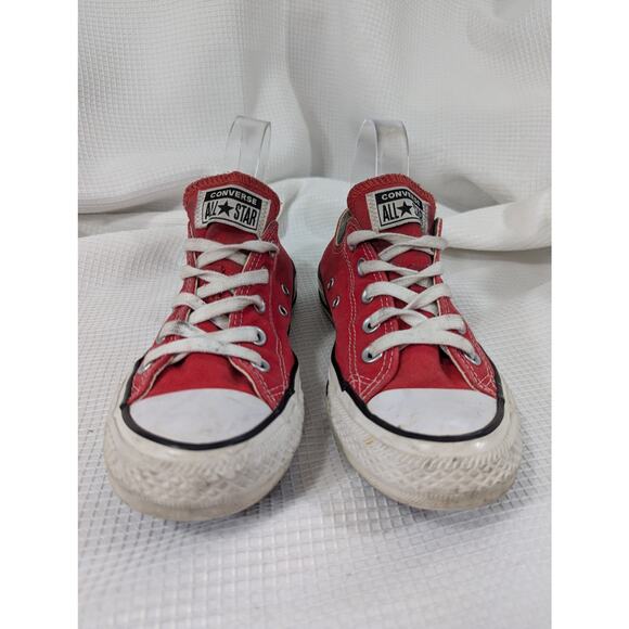 CONVERSE! ALL STAR CLASSIC, RUBY RED CANVAS, WHITE RUBBER SNEAKERS! SZ W-6, M-4 - Picture 3 of 8